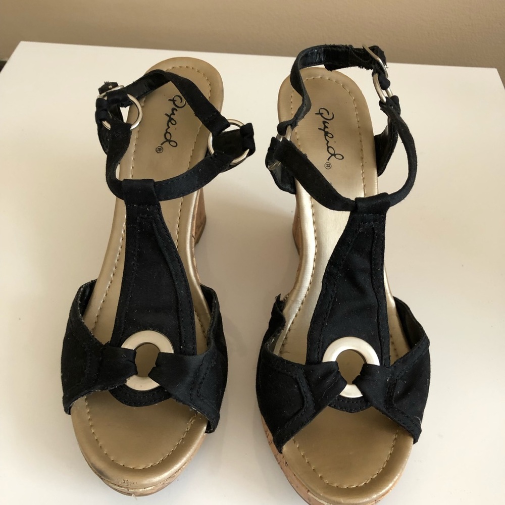 Black cute wedges